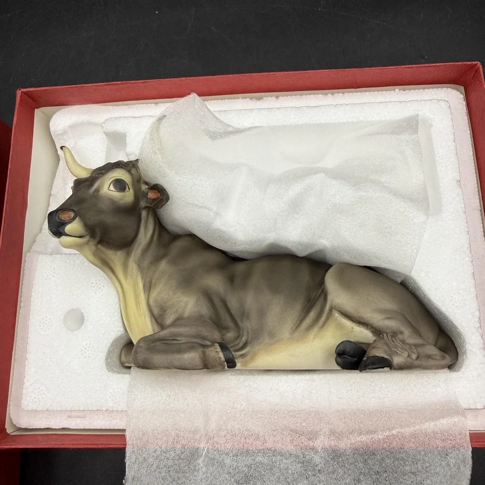 The Vatican Nativity Collection Ox Porcelain Figurine Small Hand Painted Vintage